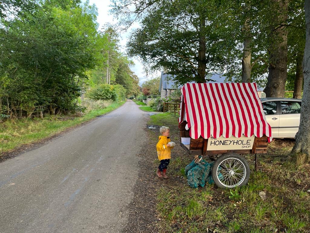 moray-farm-barrow-hideyhole-shop Farm Self Catering Cottages, Duffus, Elgin, Moray